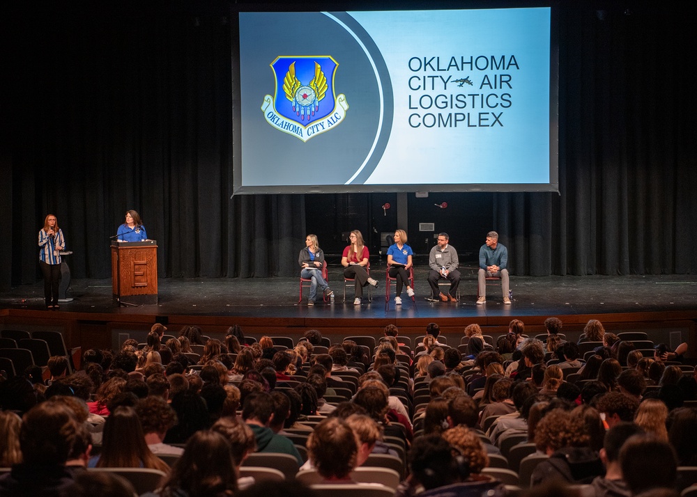 OC-ALC Presents Aerospace Careers to Edmond High School Students