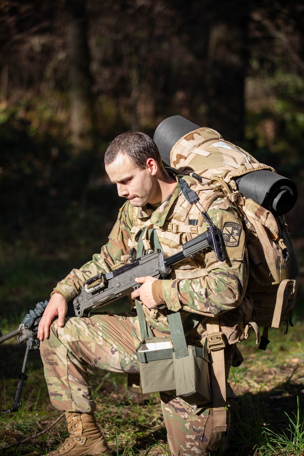 Army ROTC cadets conduct Lute Paratus field training exercise