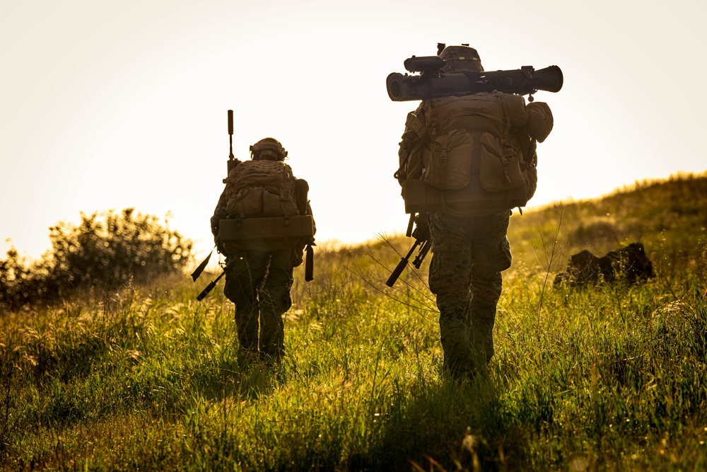 U.S. Marines participate in annual 1st MARDIV squad competition