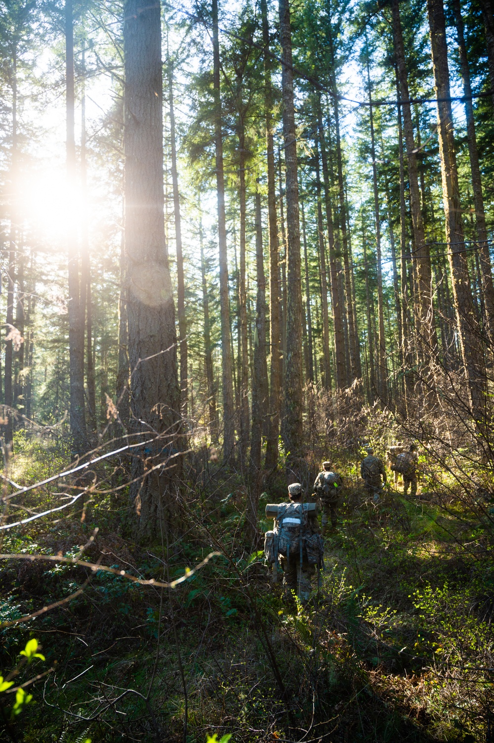 Pacific Lutheran University ROTC Cadets train at JBLM for Lute Paratus