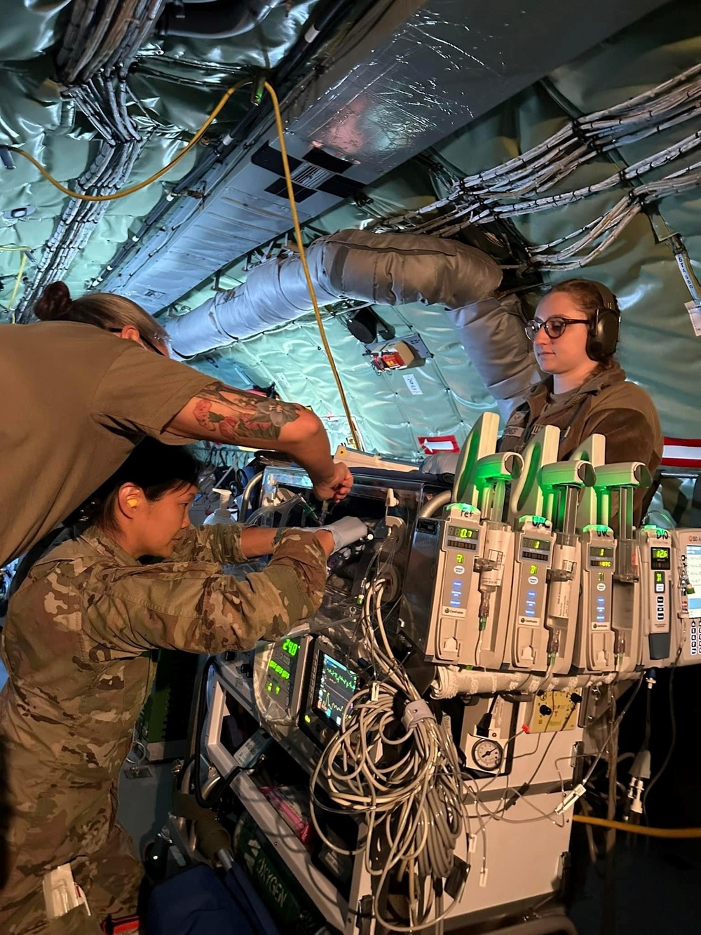 18th MDG perform double NICU transport