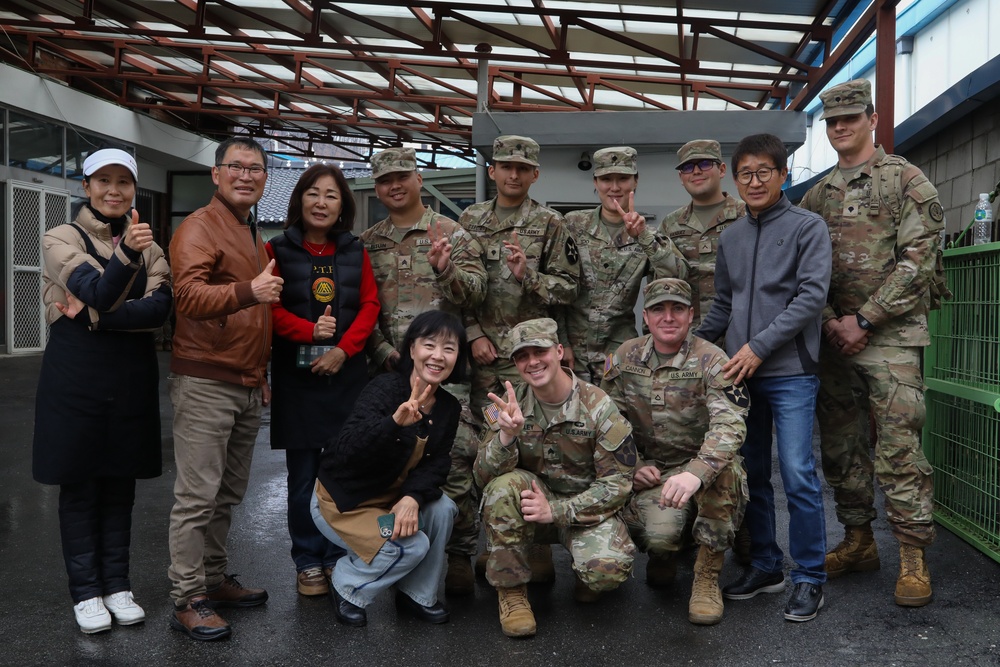 PTP Dongducheon Chapter and Camp Casey BOSS host community soup kitchen event