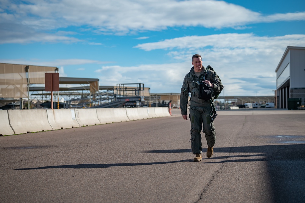 Last Ride: Reserve 944th FW Commander Takes Final Flight