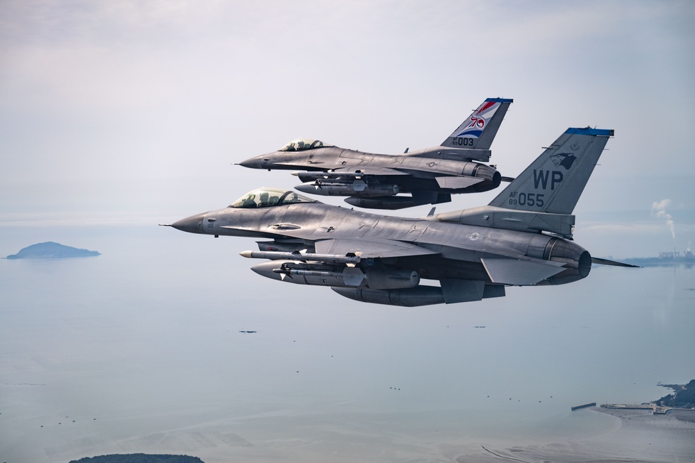 8th FW F-16 Fighting Falcons secure ROK’s skies