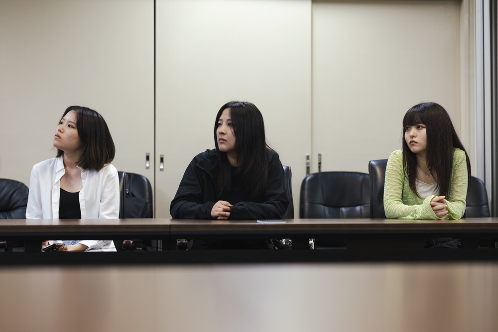 Students attending Meikai University vist Camp Hansen to learn about the US-Japan Alliance