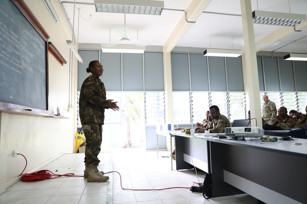 Wisconsin Guard seizes opportunity to grow relationship with Papua New Guinea