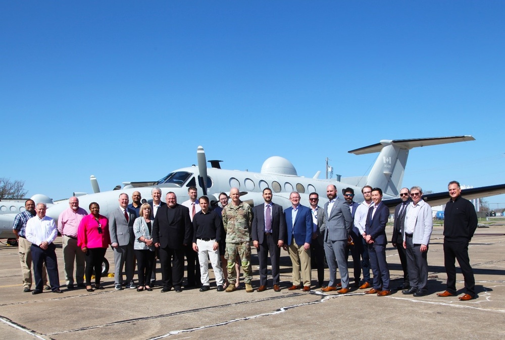 U.S. delivers first of three ISR aircraft to Canadian government