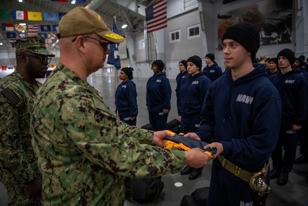 U.S. Naval Forces, Japan/Commander, Navy Region Japan Commissions Recruit Division