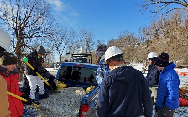 NAVFAC PWD Great Lakes and Troop 46 Eagle Scout Service Project Install Osprey Nesting Platform