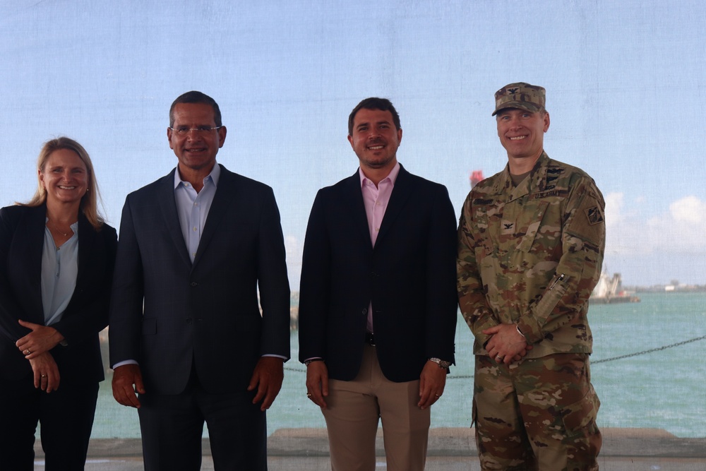 U.S. Army Corps of Engineers (USACE) Task Force Virgin Islands Puerto Rico leaders with Puerto Rico Governor and the Puerto Rico Ports Authority Executive Director