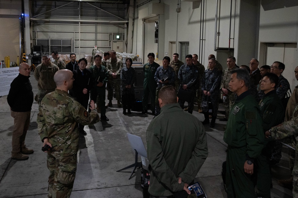 JASDF air support command experiences cargo support through 730 AMS visit