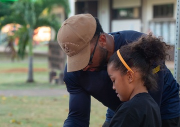 Pacific Missile Range Facility Participates in a S.T.R.E.A.M Night.
