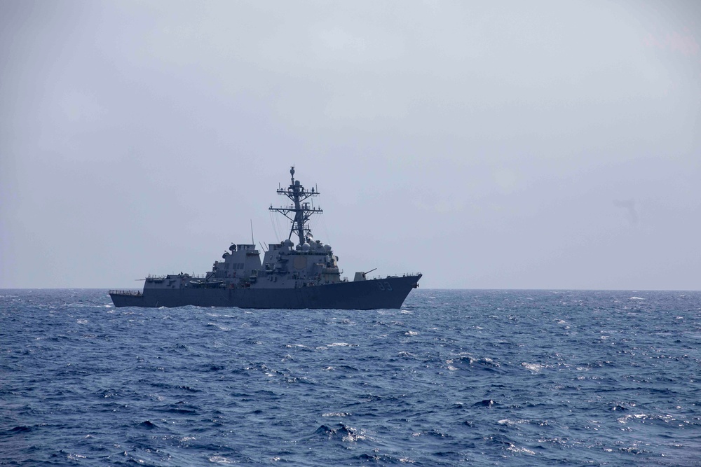 USS Ralph Johnson Conducts Personnel Transfer