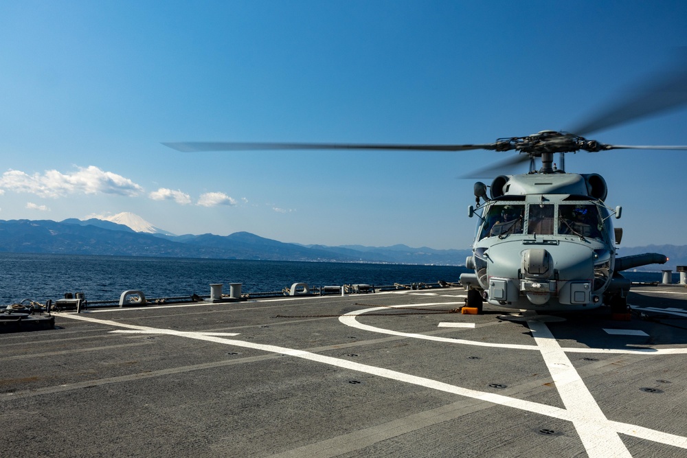 USS Higgins Flight Ops