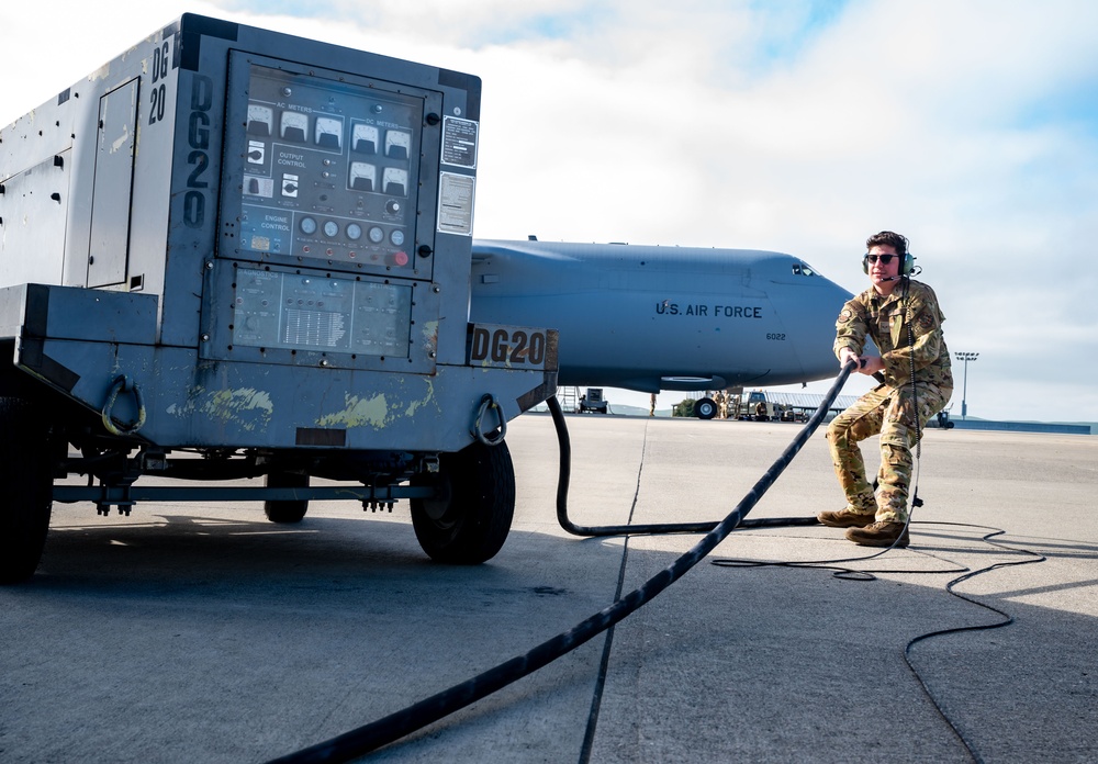 9th AS Airmen prepare for oceanic OST