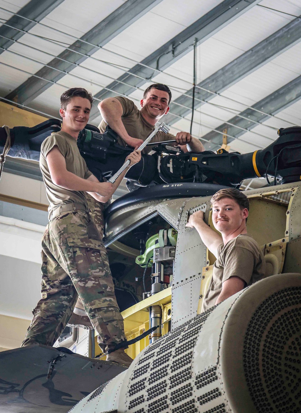 CH-47 Chinook Maintenance