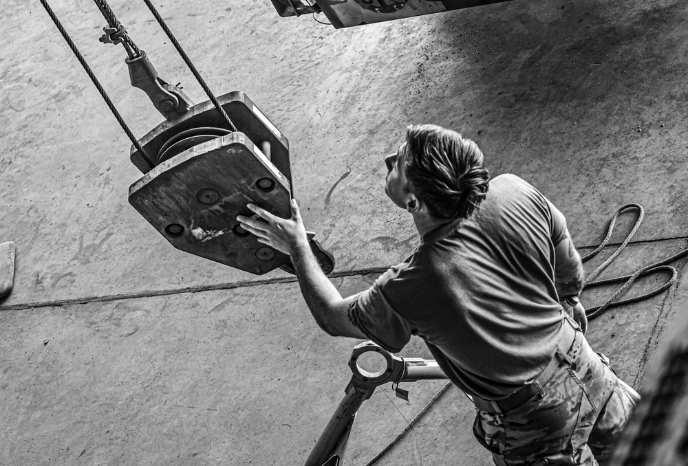 CH-47 Chinook Maintenance