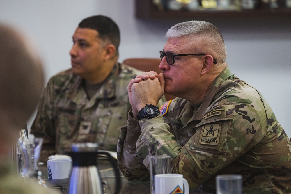 Lt. Gen. Chamberlain Visits 7ATC