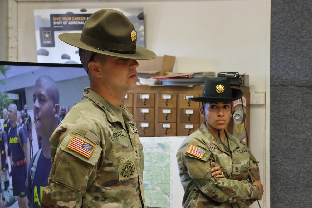 Drill Sergeants speak to JROTC Cadets