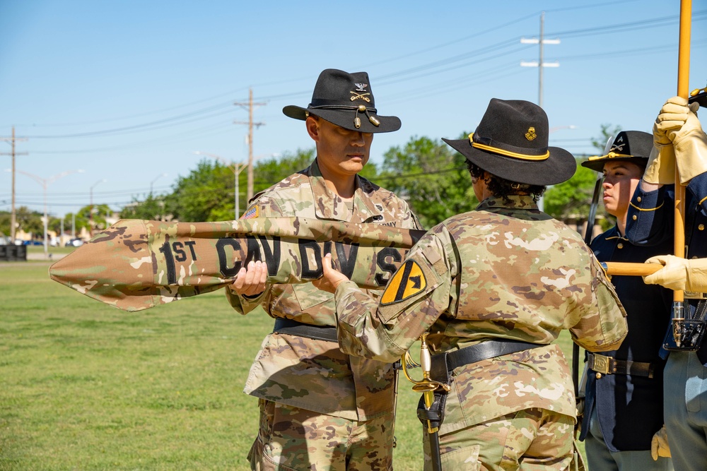 1st Cavalry Division Sustainment Brigade Conducts Color Casing Ceremony