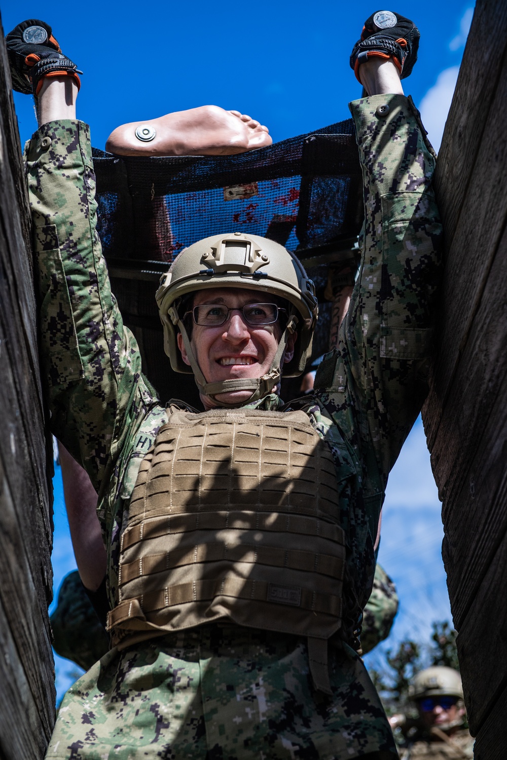 Navy Medicine Conducts First Integrated ERCS and ERSS Training