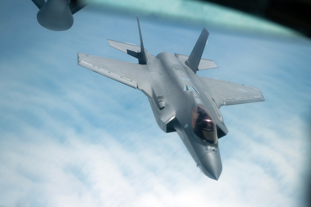 Tyndall AFB Civic Leaders Experience Unique Opportunity