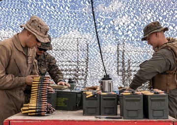 AAS students fire MK19s and M2A1s for an ACV gunnery exercise