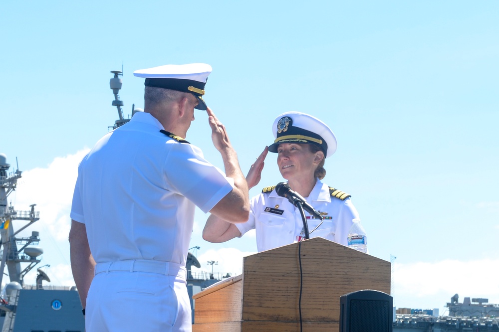 USS Tulsa (LCS 16) Gold Crew Conducts Change of Command Ceremony