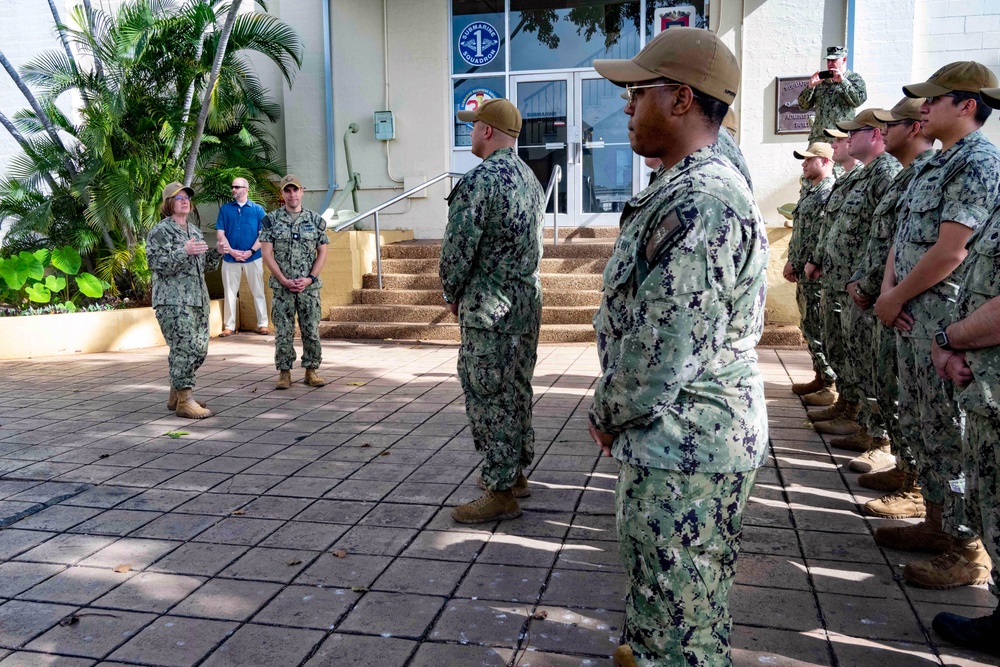 CNO Franchetti Visits Submarine Readiness Squadron 33