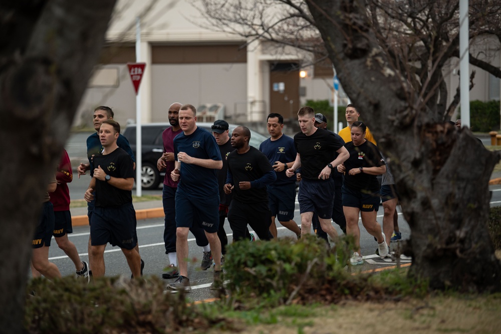 USS Ronald Reagan Chiefs Mess runs for Chief Petty Officer birthday