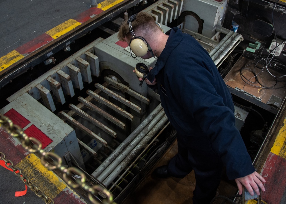 USS Ronald Reagan (CVN 76) Sailors conduct daily maintenance