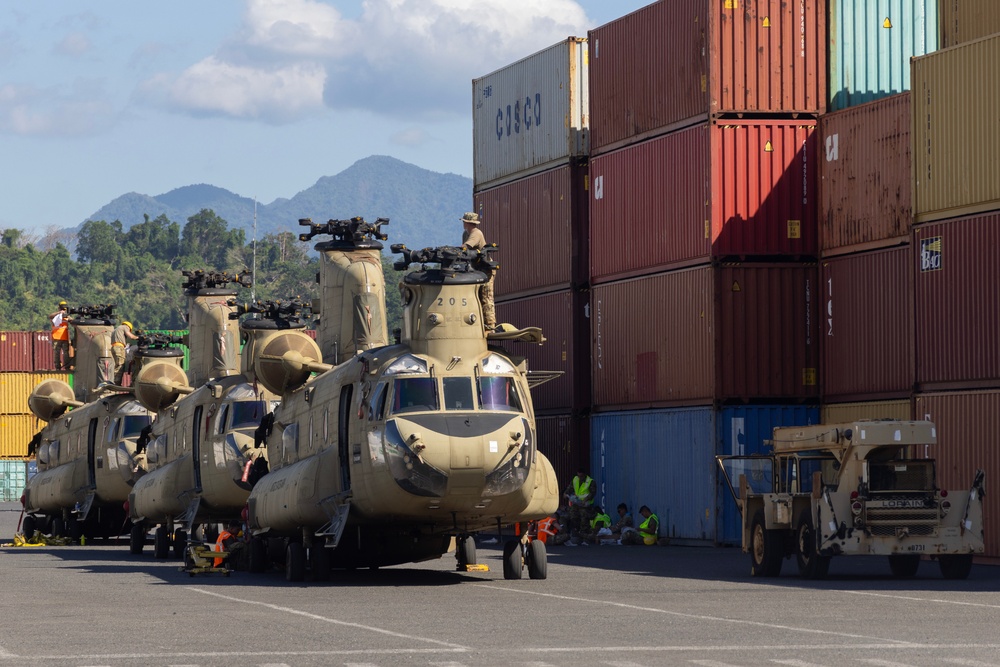 25th ID Soldiers Conduct Port Ops in Support of Salaknib 24