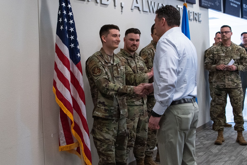 Assistant Secretary of Defense for Special Operations and Low Intensity Conflict visits 137th SOW