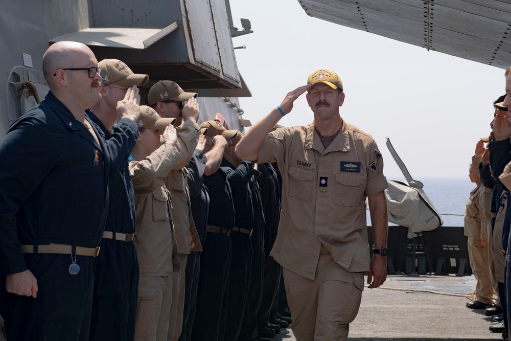 USS Mason Bids Farewell to Departing XO in the Red Sea