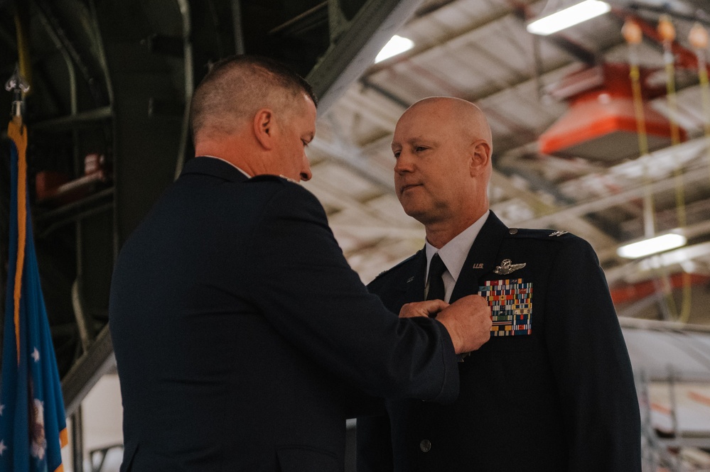 Vice Commander of the 139th Airlift Wing retires