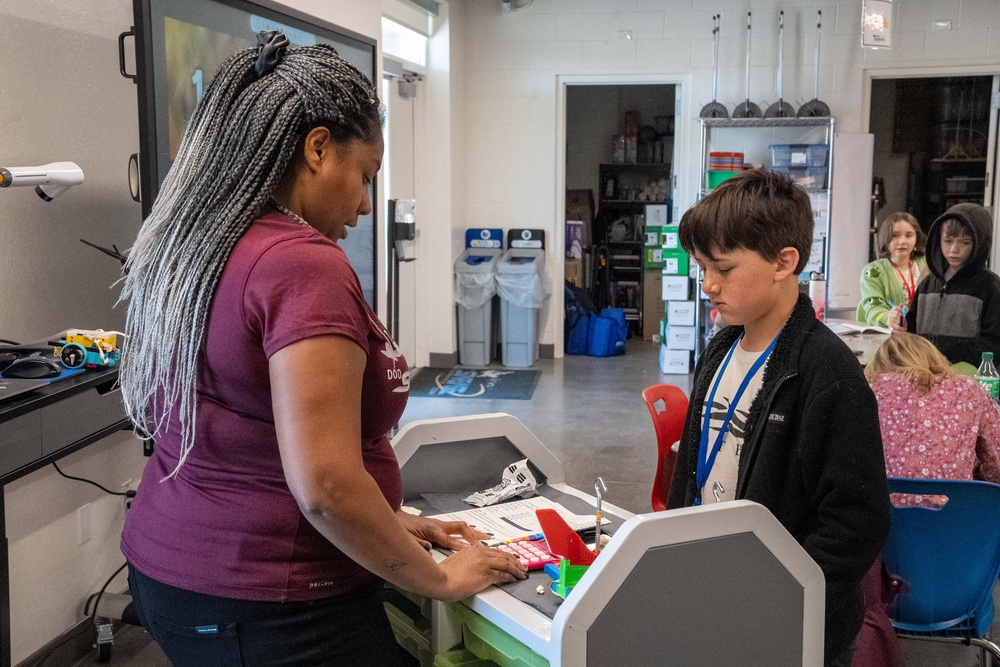 STARBASE High Sierra Hosts STEM Day Camp for Nevada National Guard 4th, 5th and 6th Grade Children