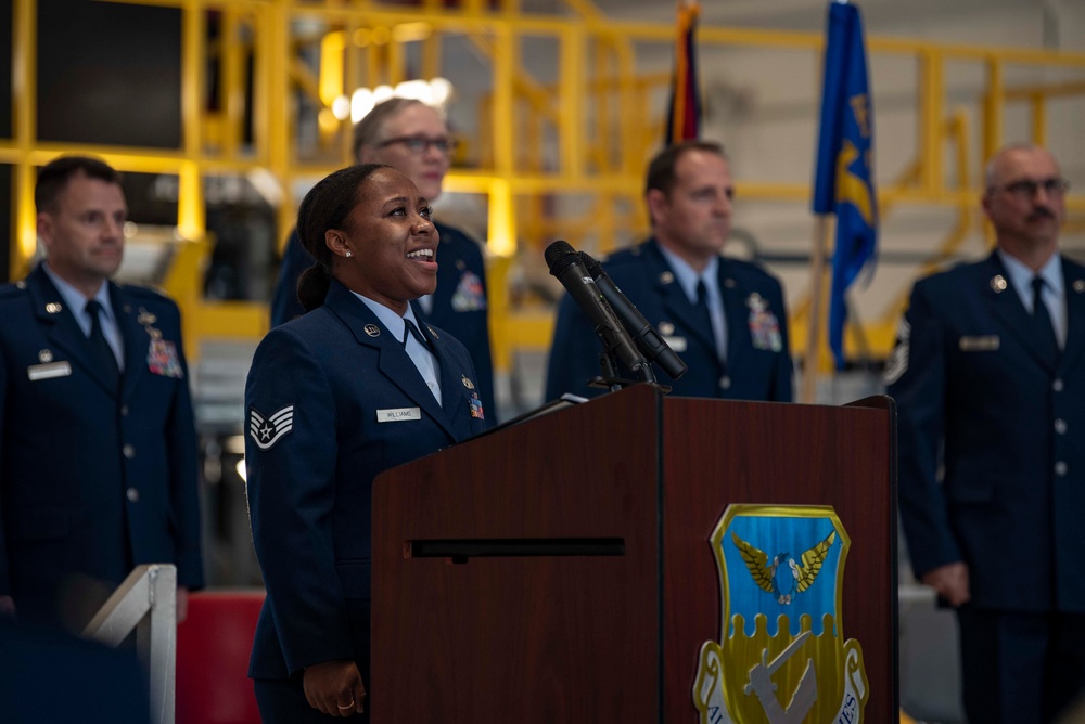 Kollstedt assumes command of 121st Maintenance Group