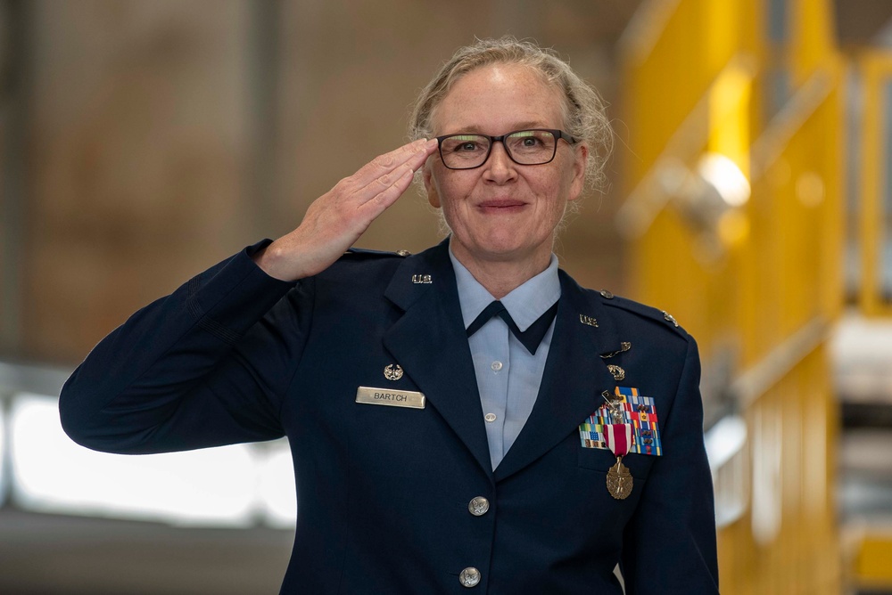 Kollstedt assumes command of 121st Maintenance Group