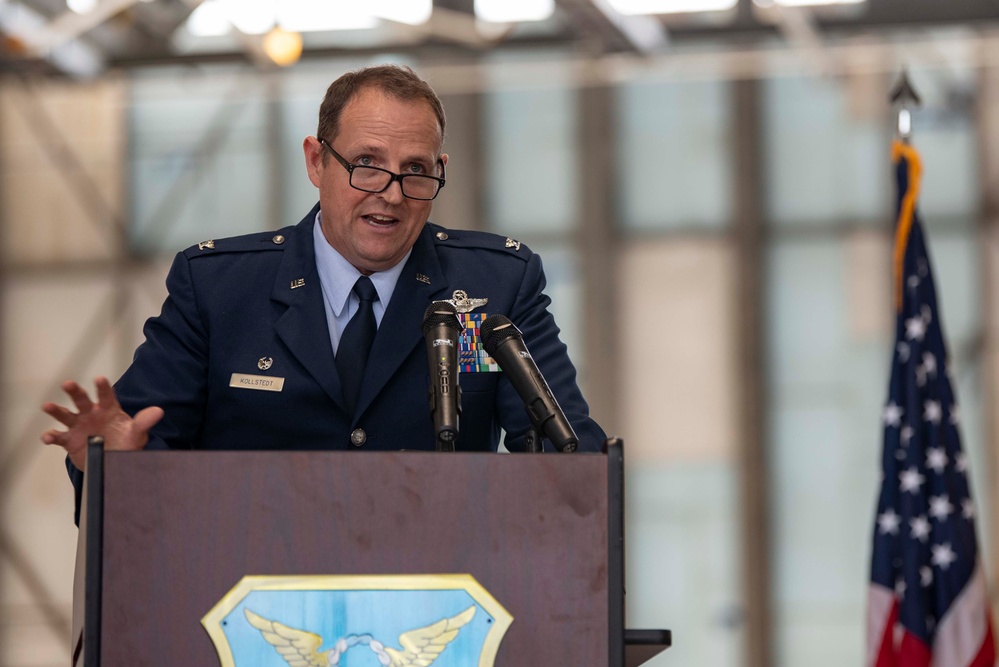 Kollstedt assumes command of 121st Maintenance Group