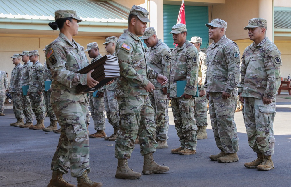 Hawaii Army National Guard Soldiers Recognized by Command During Annual Training on Maui