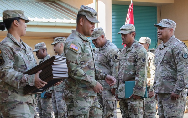 Hawaii Army National Guard Soldiers Recognized by Command During Annual Training on Maui