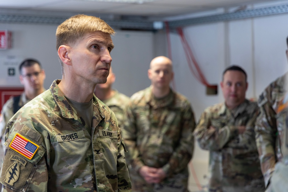 Col. Bryan Groves Visits Grafenwoehr Training Area