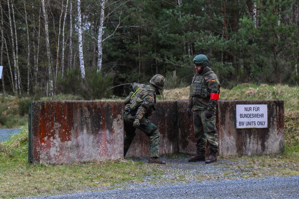 Bundeswehr Priority Window: Hand Grenade Range