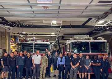 Fort Detrick Visits Engine 3 in NYC.