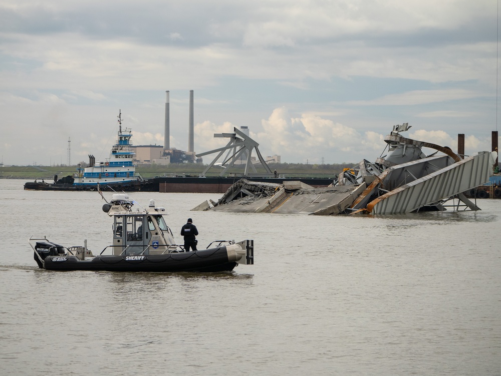 Key Bridge debris removal continues