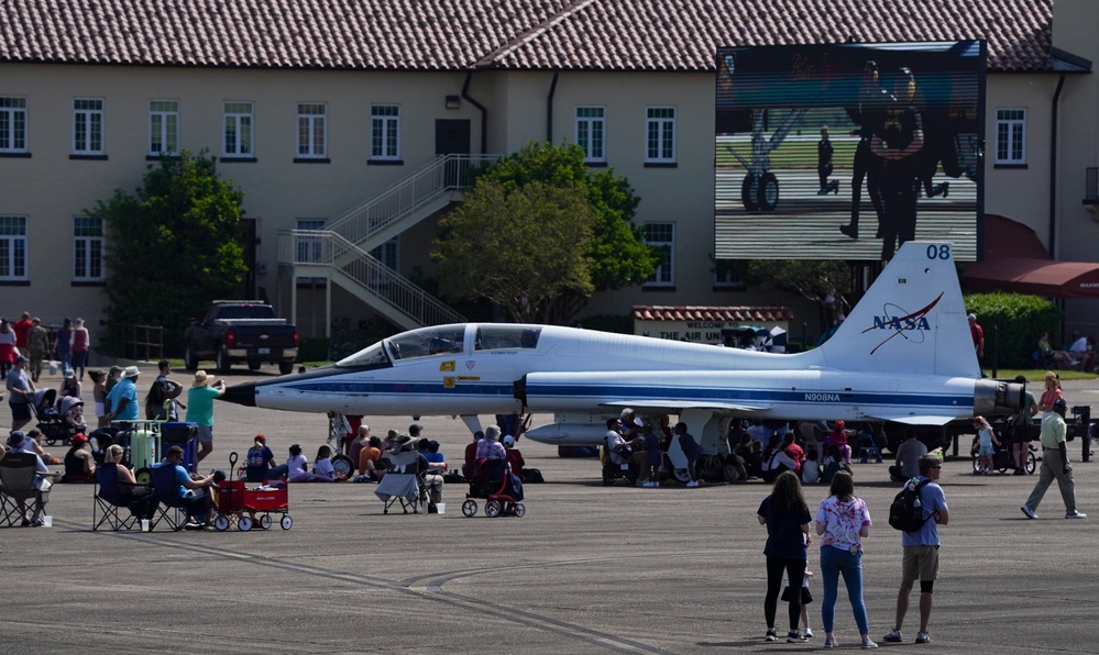 Maxwell Air Force Base hosts Beyond the Horizon Air and Space Show