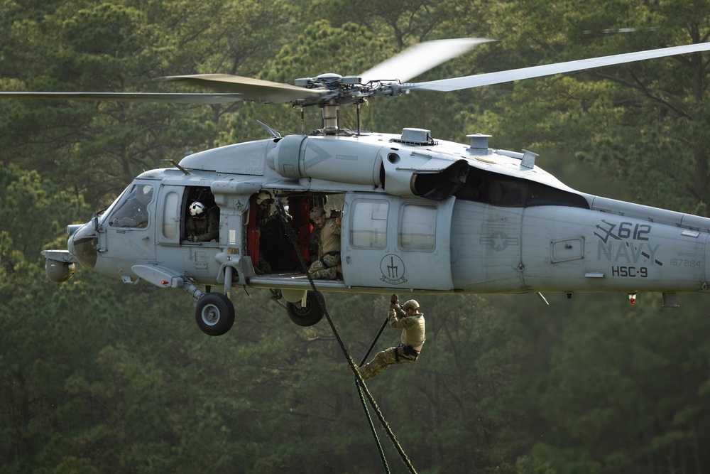 Helicopter Rope Suspension Technique (HRST) Training