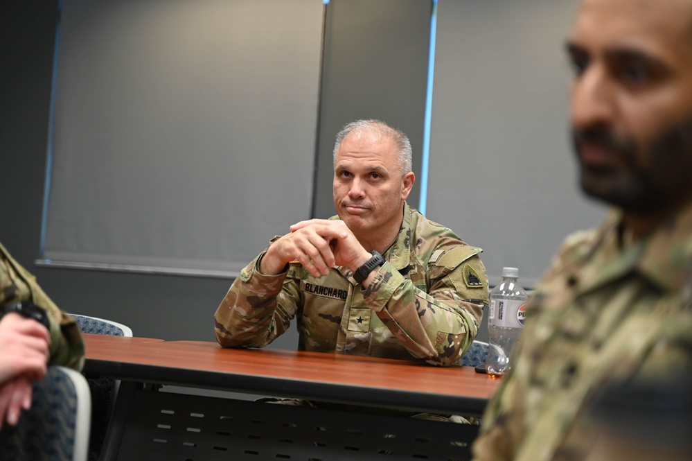 DC Army National Guard conducts a pre-command course