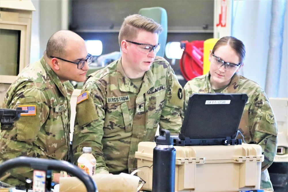 New Army wheeled vehicle mechanics gain specialty skills in Fort McCoy RTS-Maintenance course