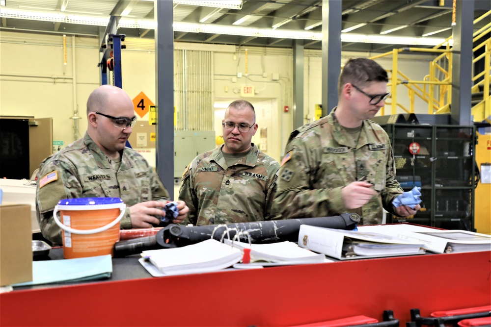 New Army wheeled vehicle mechanics gain specialty skills in Fort McCoy RTS-Maintenance course